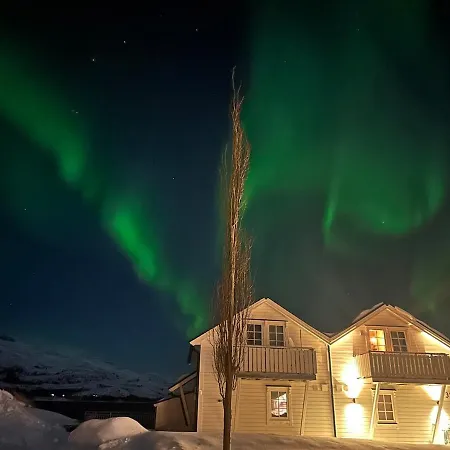 House With Magnificent Views 펜션 *